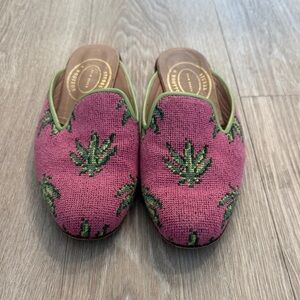 Stubbs & Wootton Pink Slippers with Green Leaf Design